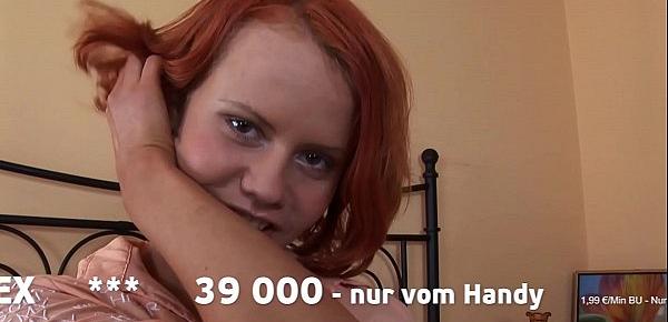 Rothaarige Russin lässt sich hart in den Arsch ficken